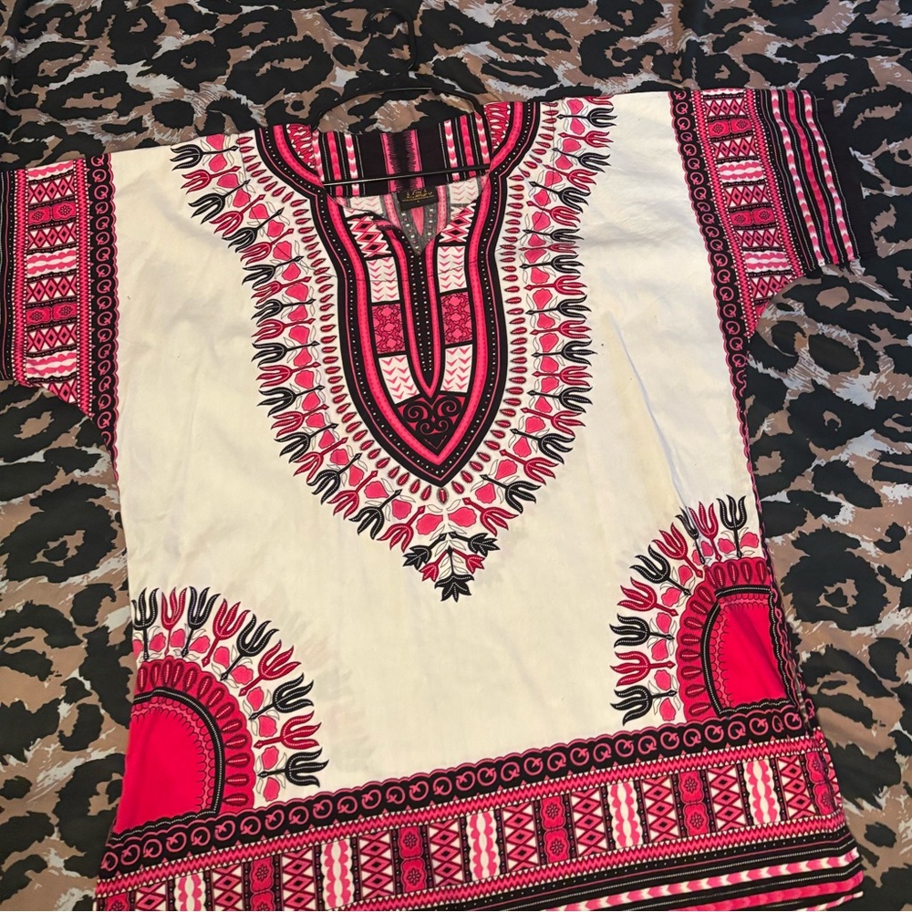 Vibrant Pink and White Dashiki Top